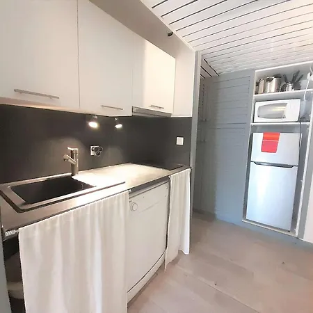 Studio Cabine A Piau-engaly 6 Pers Avec Balcon, Tv, Cuisine Equipee, Casier A Ski - Fr-1-457-349